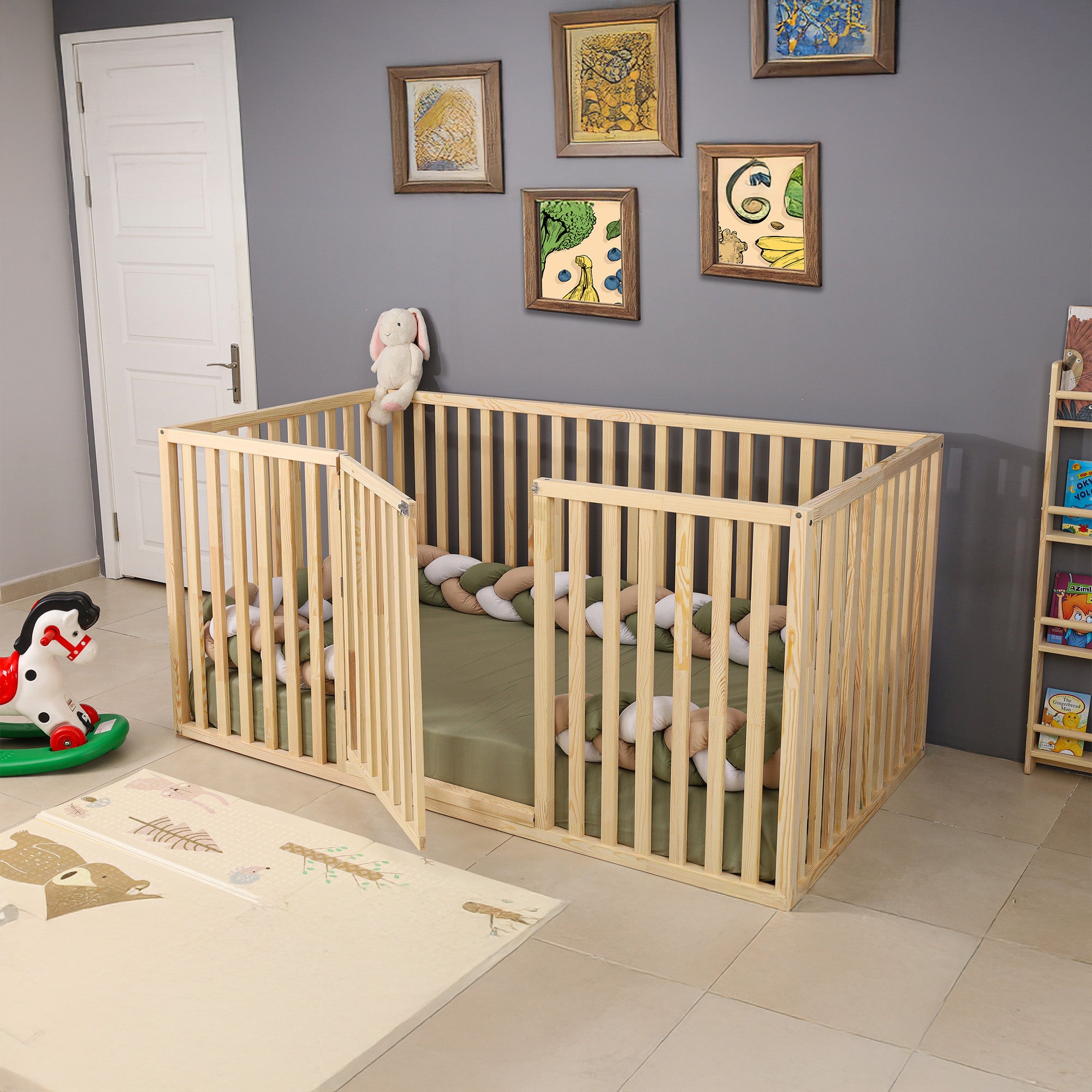 Luna - Montessori Floor Bed with High Railings and Gate